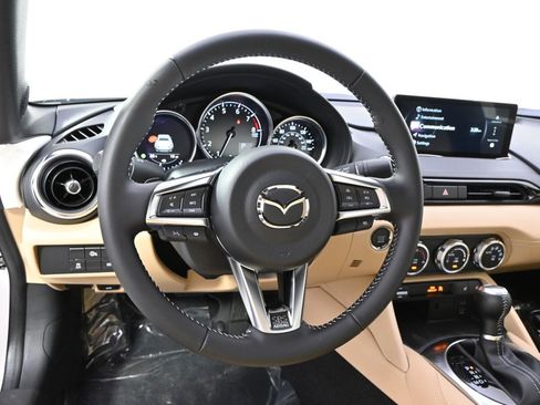 New 2025 MAZDA MX-5 Miata RF Grand Touring image 16