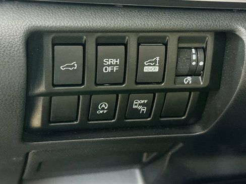Used 2023 Subaru Forester Premium AWD/4WD image 11