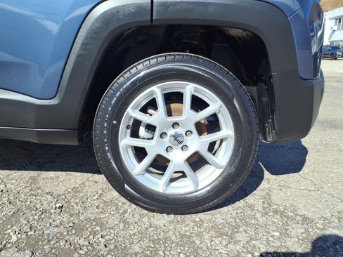 Used 2022 Jeep Renegade Latitude image 5