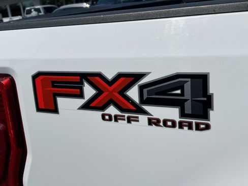 Used 2021 Ford F250 Lariat AWD/4WD image 11