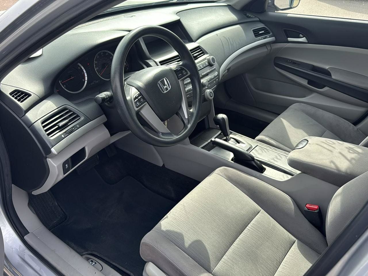 Used 2011 Honda Accord LX image 9