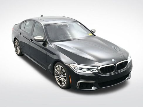 Used 2019 BMW M550i xDrive image 23