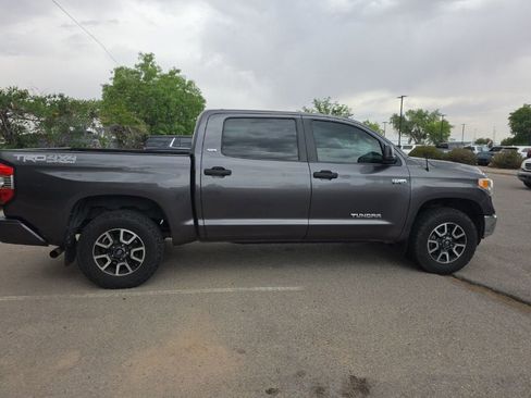 Used 2017 Toyota Tundra SR5 w/ TRD Off Road Package AWD/4WD image 8