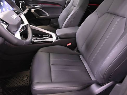 New 2026 Audi Q5 Premium Plus AWD/4WD image 8