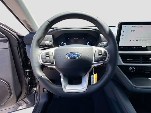 New 2026 Ford Explorer Active w/ Active Comfort Package RWD image 11