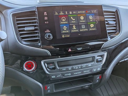 Certified 2025 Honda Passport Black Edition image 12