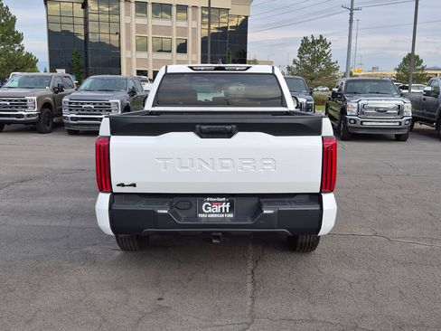 Used 2026 Toyota Tundra SR5 w/ SR5 Convenience Package AWD/4WD image 7
