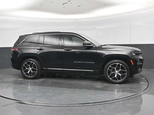 Used 2022 Jeep Grand Cherokee Summit AWD/4WD image 34