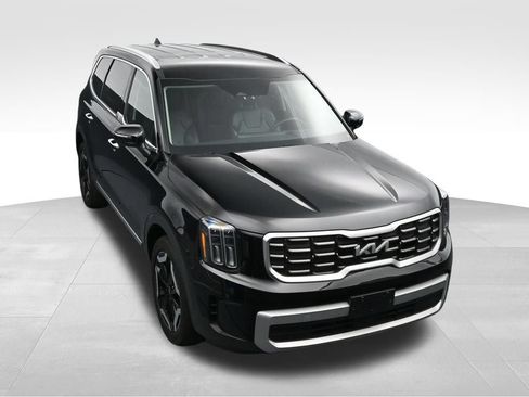 Used 2023 Kia Telluride S FWD image 25