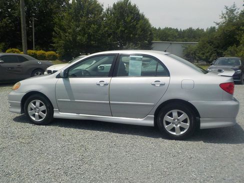Used 2007 Toyota Corolla S FWD image 2