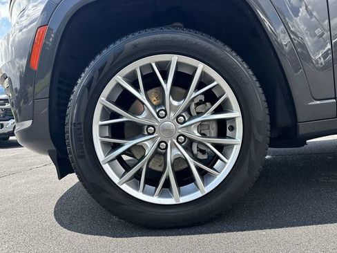 Used 2023 Jeep Grand Cherokee L Summit w/ Advanced Protech Group IV RWD image 34