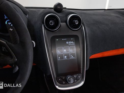 Used 2020 McLaren 600LT Spider RWD image 38