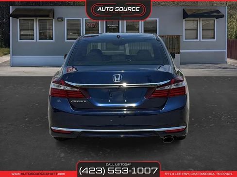 Used 2017 Honda Accord EX-L image 6