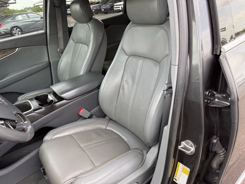 Used 2019 Lincoln Nautilus Reserve FWD image 14
