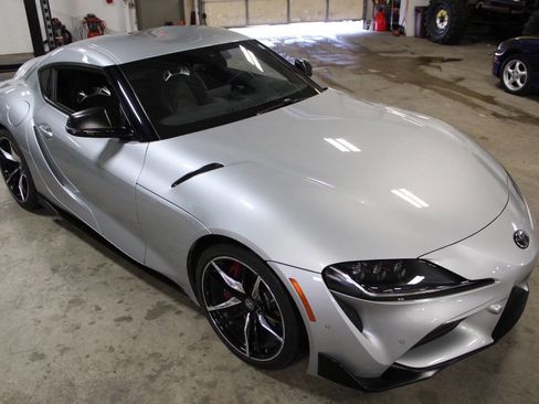 Used 2020 Toyota Supra Premium image 20