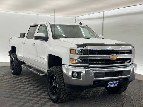 Used 2018 Chevrolet Silverado 2500 LT w/ LT Fleet Convenience Package image 8