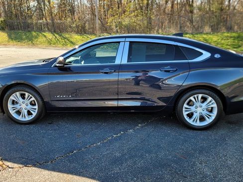 Used 2015 Chevrolet Impala LT w/ Convenience Package image 7