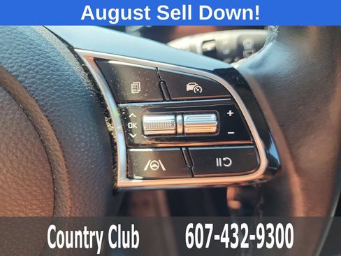 Used 2024 Kia Seltos X-Line AWD/4WD image 18