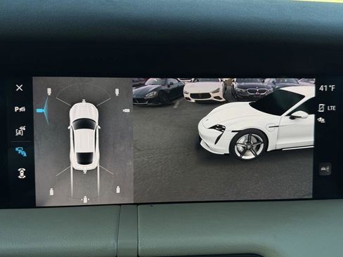 Used 2022 Porsche Taycan image 68