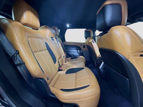 Used 2020 Land Rover Range Rover Sport HSE Dynamic image 27