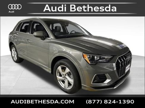 Used 2020 Audi Q3 2.0T Premium w/ Convenience Package AWD/4WD image 1