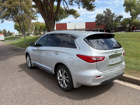 Used 2013 INFINITI JX35 FWD w/ Premium Pkg image 3