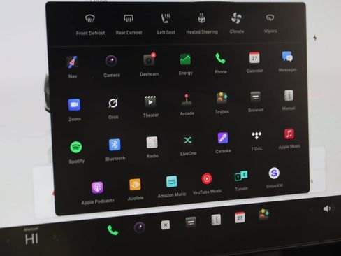 Used 2022 Tesla Model Y Performance image 32