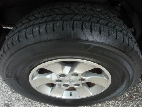 Used 2010 Toyota 4Runner SR5 RWD image 43