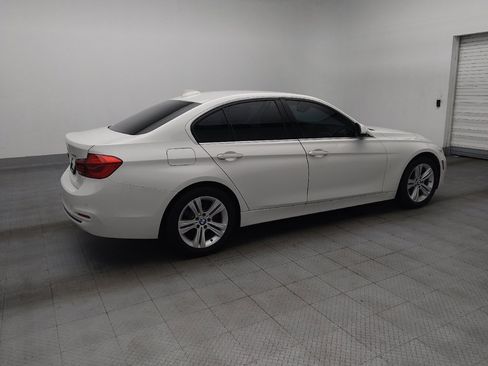 Used 2017 BMW 330i Sedan w/ Driver Assistance Package RWD image 10