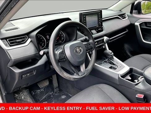 Used 2020 Toyota RAV4 LE w/ All Weather Liner Package AWD/4WD image 17