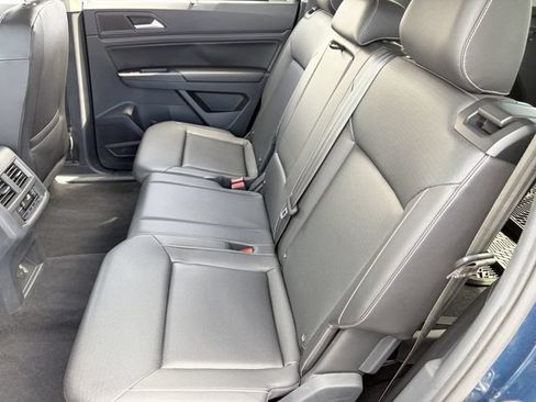 Used 2021 Volkswagen Atlas SE FWD image 23