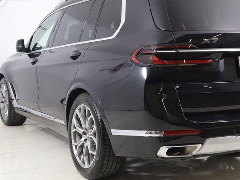 Used 2023 BMW X7 xDrive40i w/ Premium Package image 25