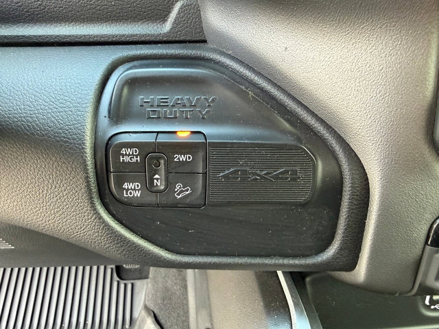 Used 2022 RAM 2500 Big Horn w/ Level C Equiment Group AWD/4WD image 22