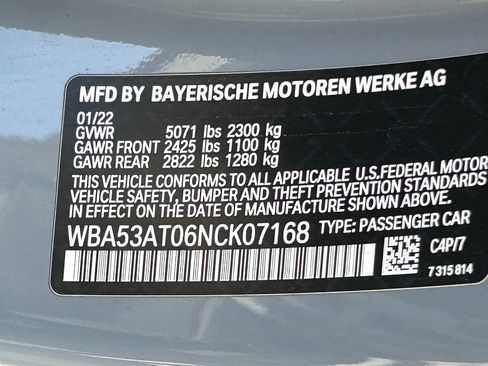 Used 2022 BMW M440i Convertible w/ Premium Package image 38