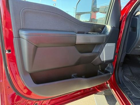 Certified 2024 Ford F250 Lariat w/ Lariat Ultimate Package image 25