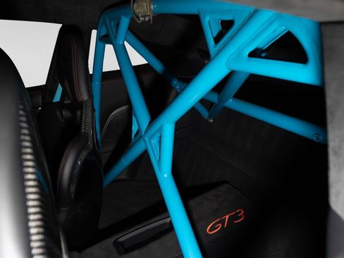 Used 2018 Porsche 911 GT3 RWD image 7
