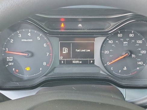 Used 2024 Chevrolet Trax LS w/ LS Convenience Package image 10