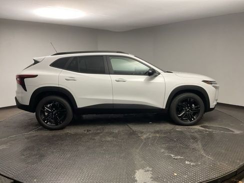 New 2026 Chevrolet Trax ACTIV image 8