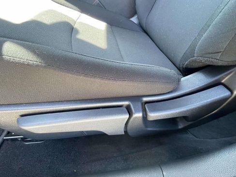 Used 2025 Nissan Sentra S image 14