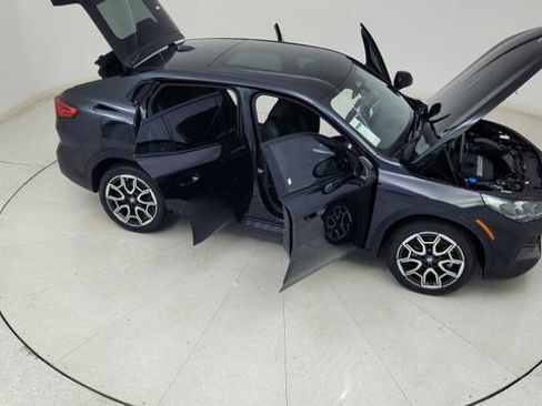 Used 2025 BMW X2 xDrive28i image 82