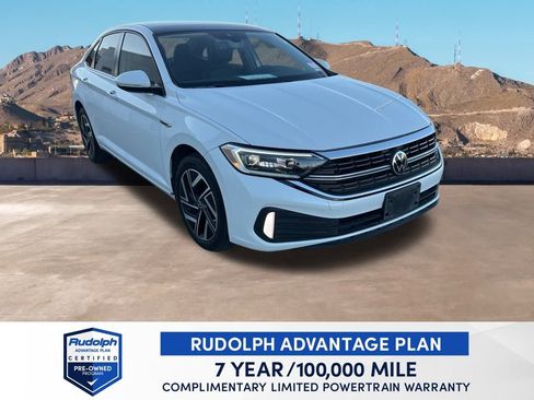 Certified 2024 Volkswagen Jetta SEL image 8