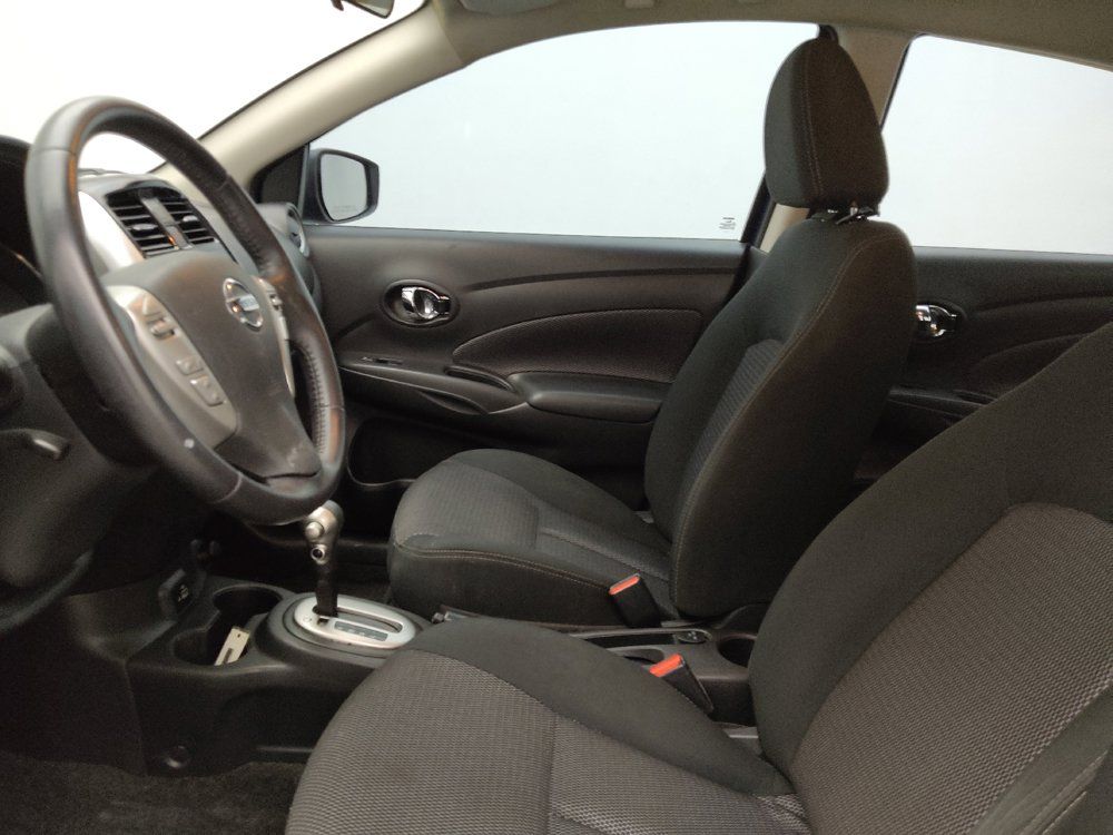 Used 2019 Nissan Versa SV w/ SV Special Edition Package FWD image 17