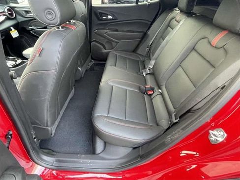 New 2026 Chevrolet Trax RS w/ Sunroof Package image 9