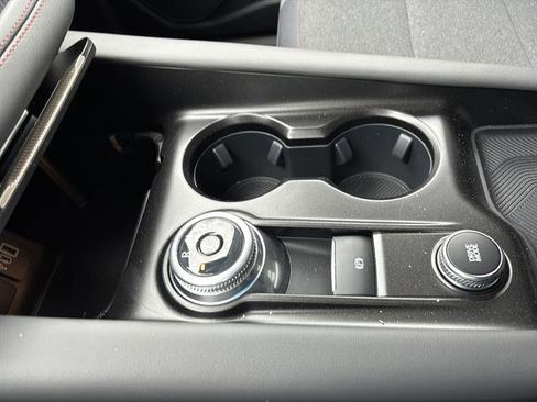 New 2025 Ford Explorer Active image 24