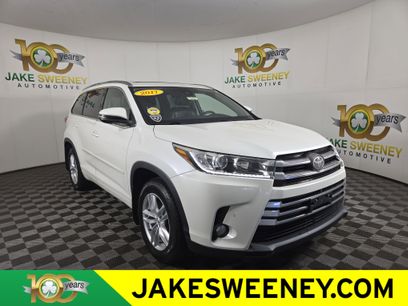 Used 2017 Toyota Highlander Limited Platinum