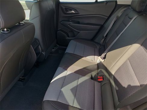 New 2026 Chevrolet Trax LT image 14