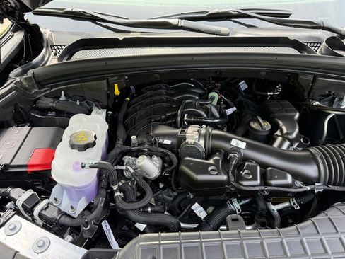 New 2025 Jeep Grand Cherokee Limited w/ Luxury Tech Group II image 10