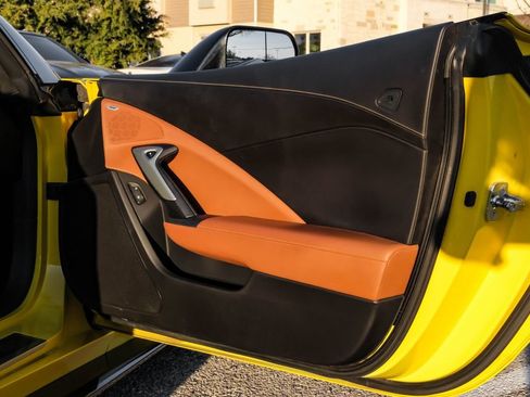 Used 2016 Chevrolet Corvette Z06 w/ 3LZ Preferred Equipment Group image 43