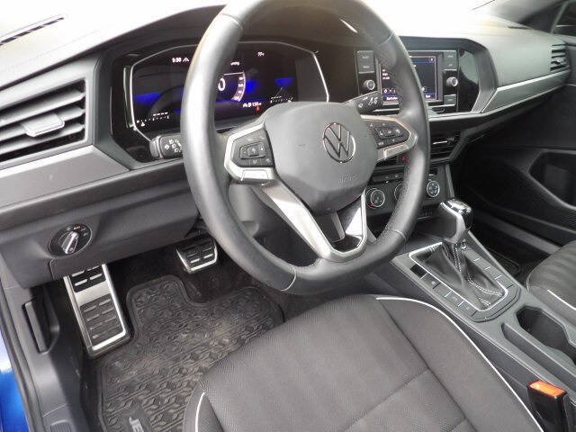 Used 2023 Volkswagen Jetta Sport FWD image 10