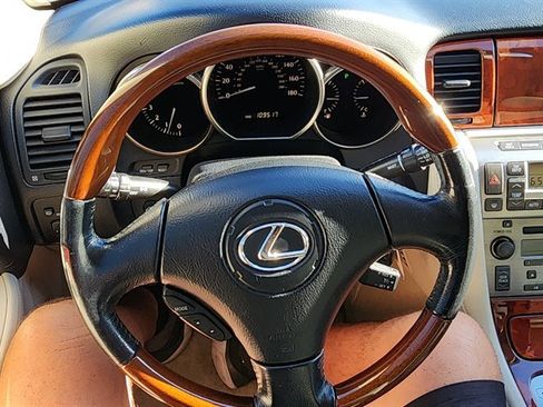 Used 2006 Lexus SC 430 Convertible image 26